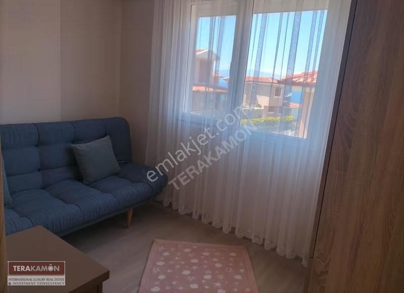 İzmir Çeşme Ayasaranda Denize Sıfır Ortak Havuzlu Sitede Kiralık - Görsel 12