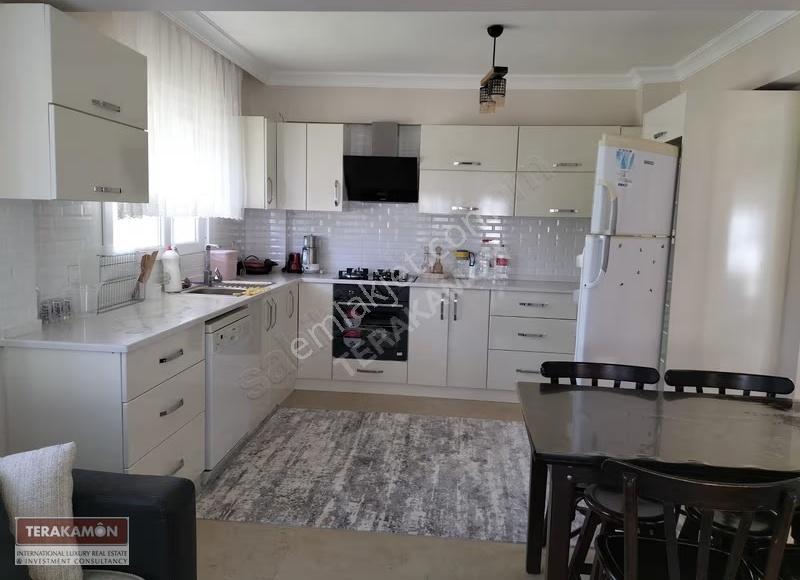 İzmir Çeşme Ayasaranda Denize Sıfır Ortak Havuzlu Sitede Kiralık - Görsel 18