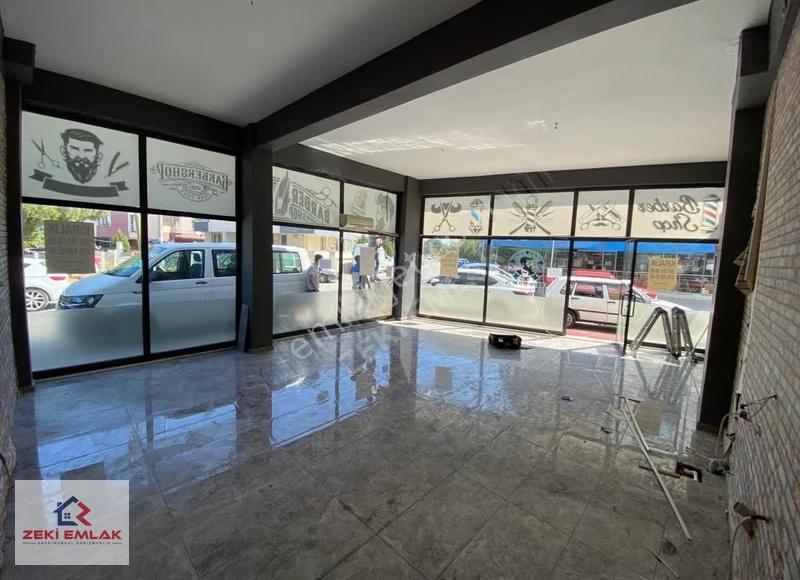 Zeki Emlak'tan Muradiye'de Caddeye Yakın Kiralık Köşe Dükkan... - Görsel 19