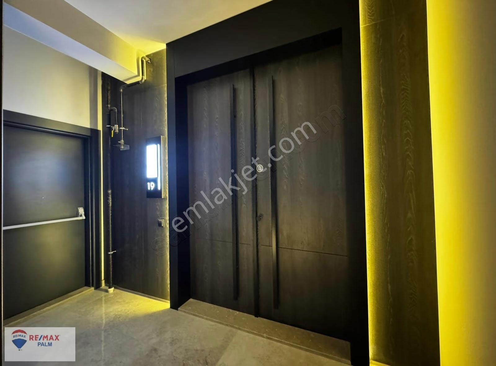 Remax Palm'den Fuatmorel De Prestijli İş Merkezinde Eşyalı Ofis - Görsel 6