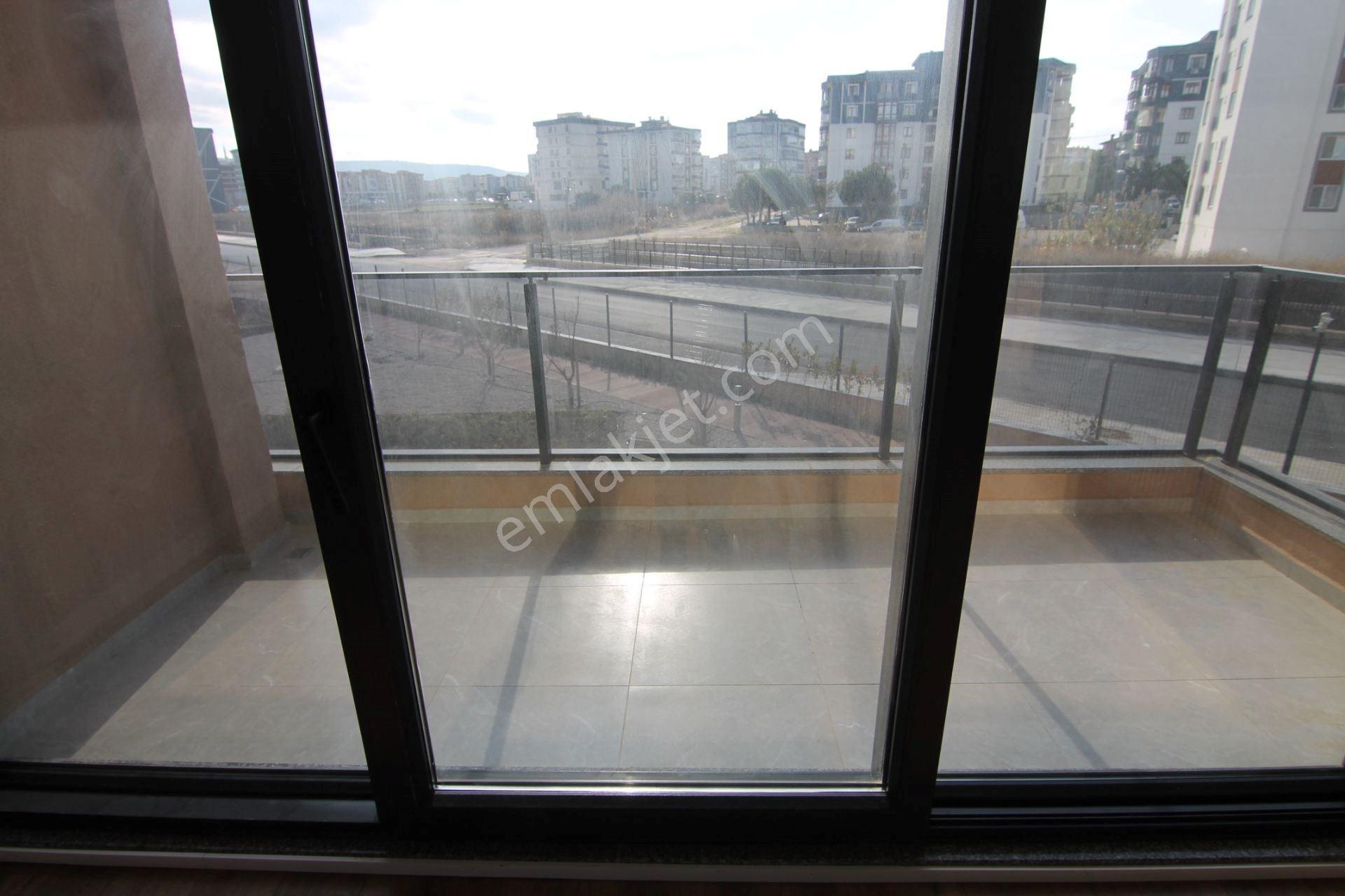 Çanakkale Esenler Site İçinde 3+1 Arakat Kiralık Daire - Görsel 10