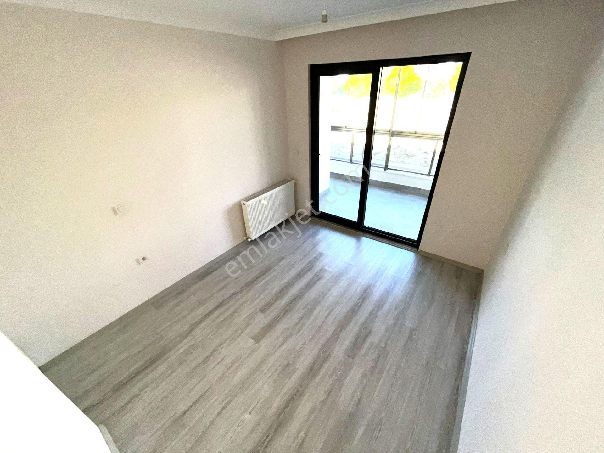 ୨ৎtek Yetkili Aygül'den Akçay'da Yeni Bina'da Ön Cephe Kapalı Otoparklı Asansörlü 1+1 Satılık Daire - Görsel 15