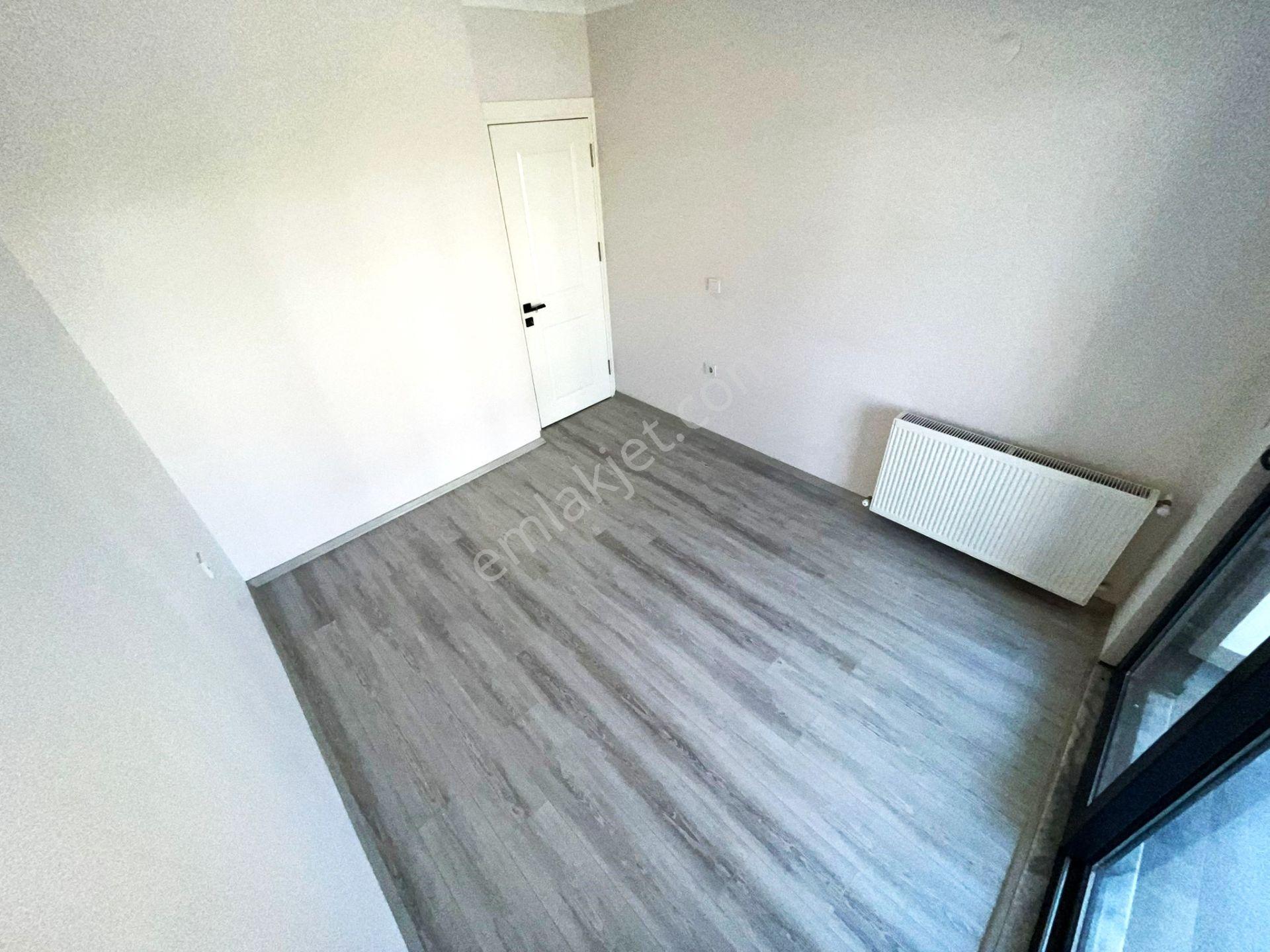 ୨ৎtek Yetkili Aygül'den Akçay'da Yeni Bina'da Ön Cephe Kapalı Otoparklı Asansörlü 1+1 Satılık Daire - Görsel 14