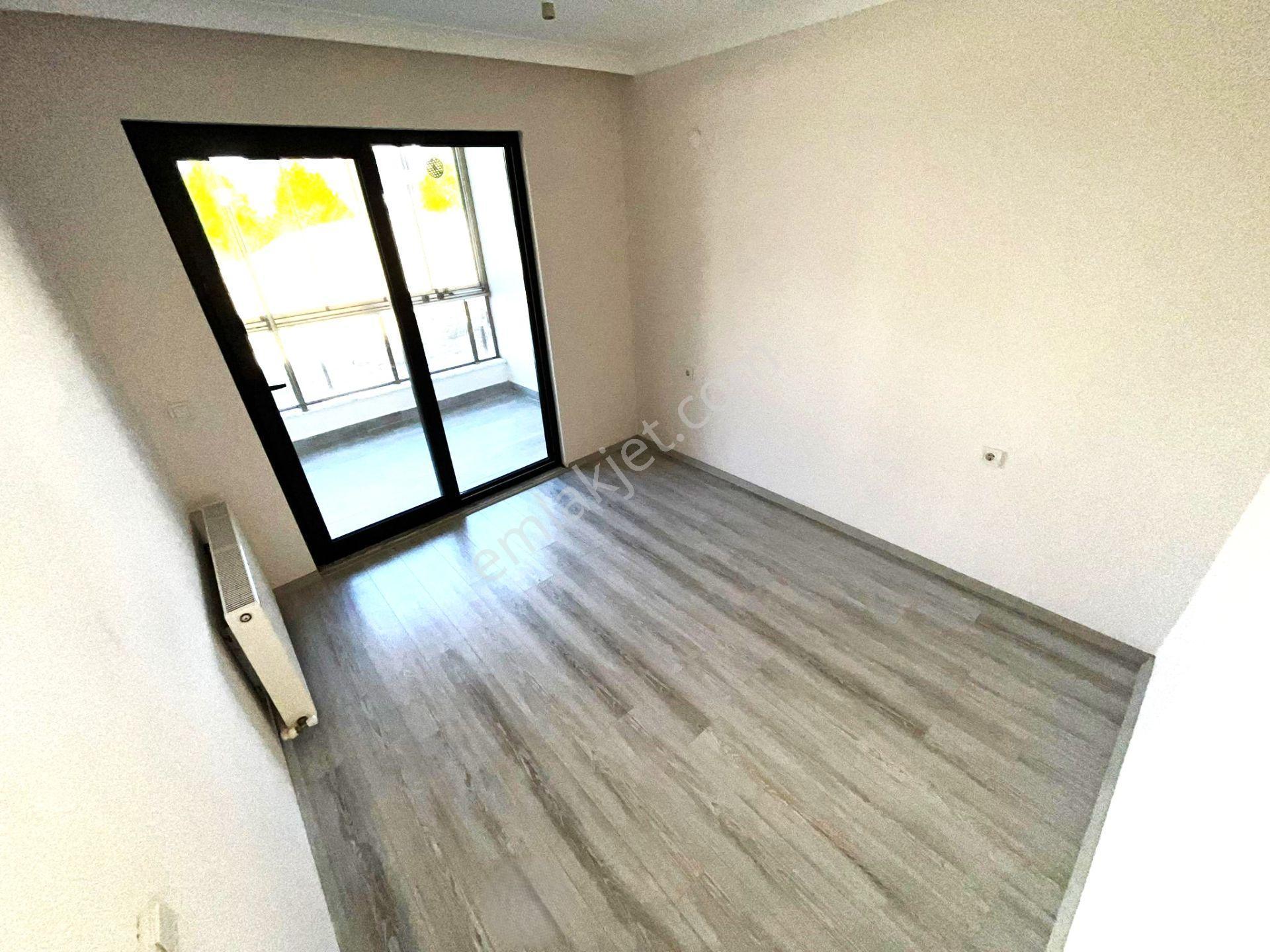 ୨ৎtek Yetkili Aygül'den Akçay'da Yeni Bina'da Ön Cephe Kapalı Otoparklı Asansörlü 1+1 Satılık Daire - Görsel 17