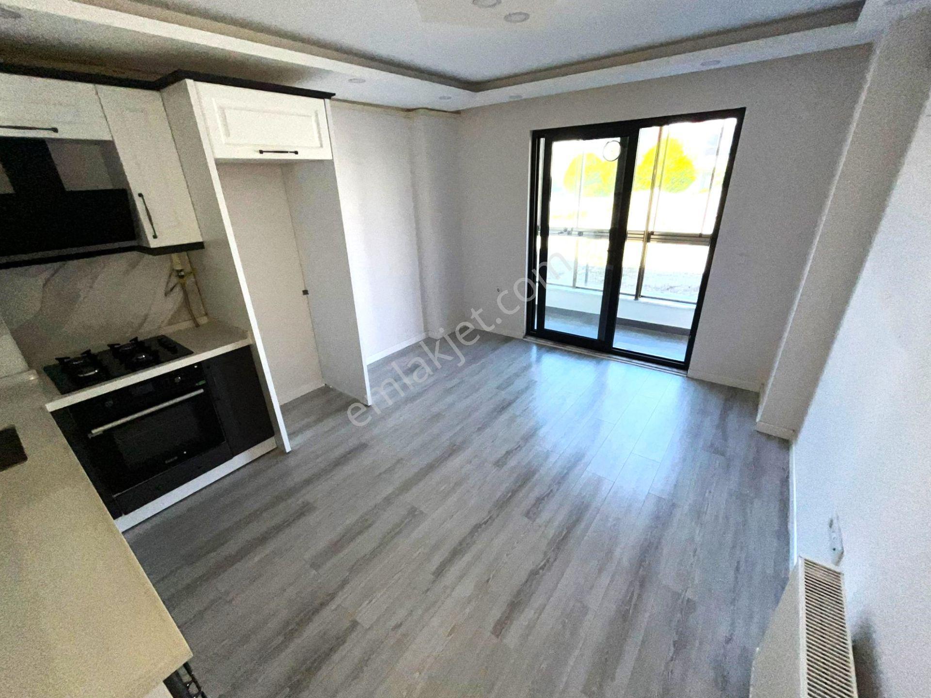 ୨ৎtek Yetkili Aygül'den Akçay'da Yeni Bina'da Ön Cephe Kapalı Otoparklı Asansörlü 1+1 Satılık Daire - Görsel 7