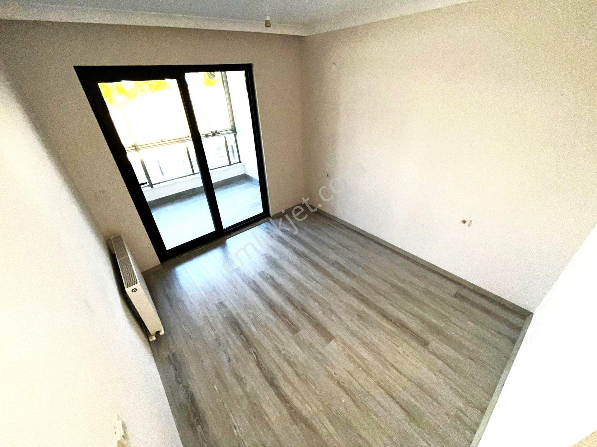 ୨ৎtek Yetkili Aygül'den Akçay'da Yeni Bina'da Ön Cephe Kapalı Otoparklı Asansörlü 1+1 Satılık Daire - Görsel 19