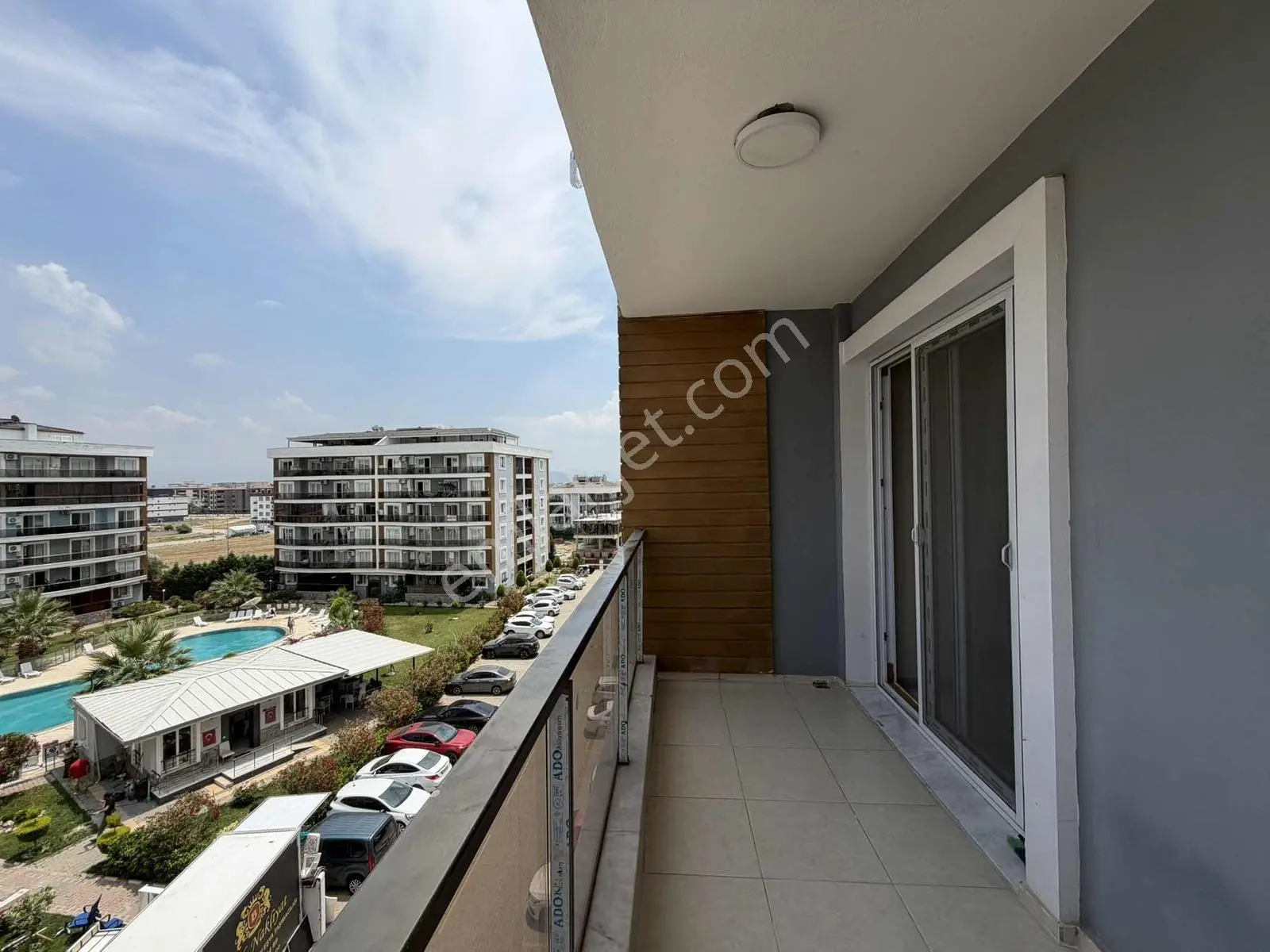 Bakandan 3+1 Ara Kat 160 Metre² Site İçi Havuz Cephe Daıre - Görsel 3