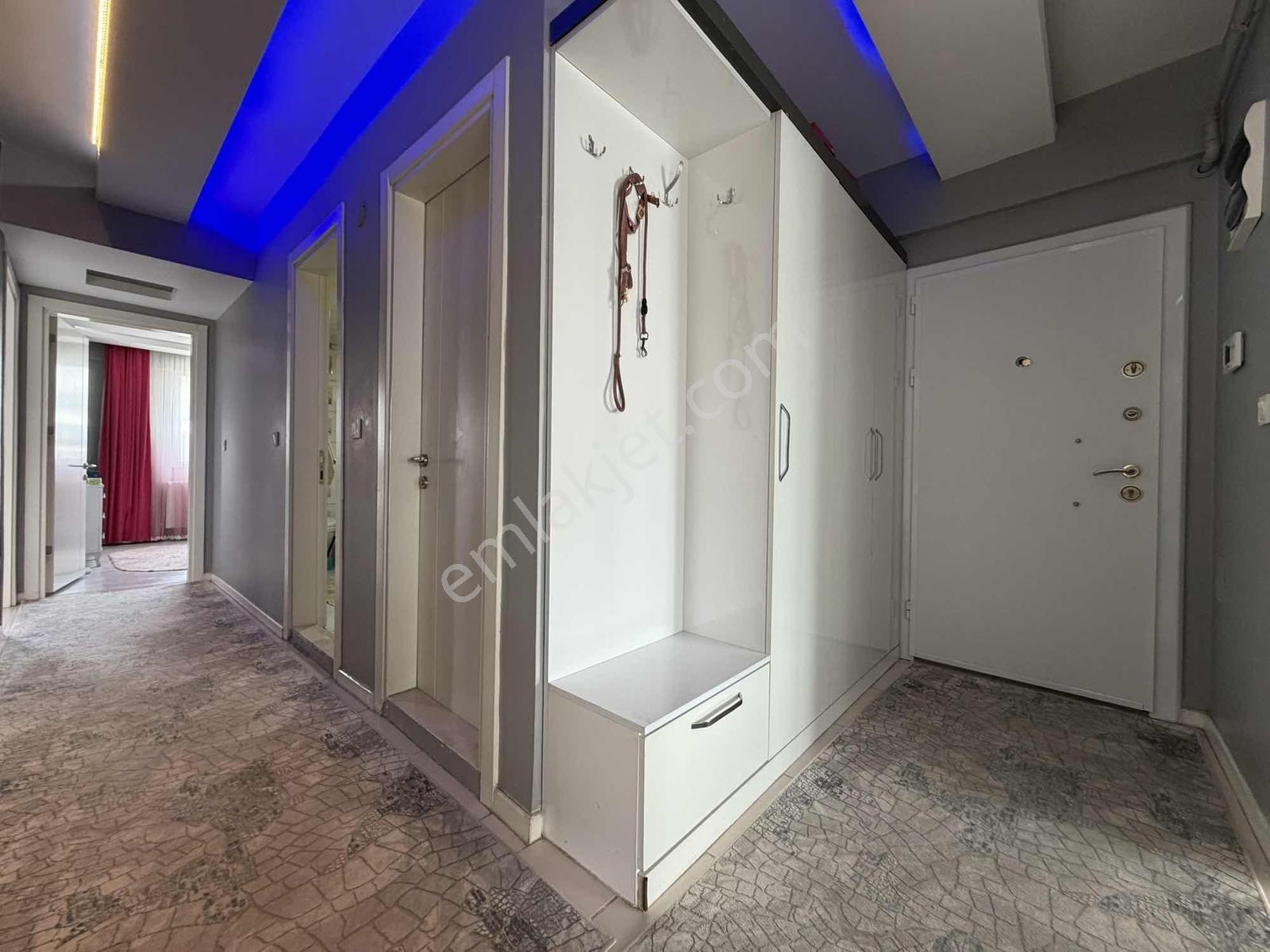 Bakandan 3+1 Ara Kat 160 Metre² Site İçi Havuz Cephe Daıre - Görsel 27