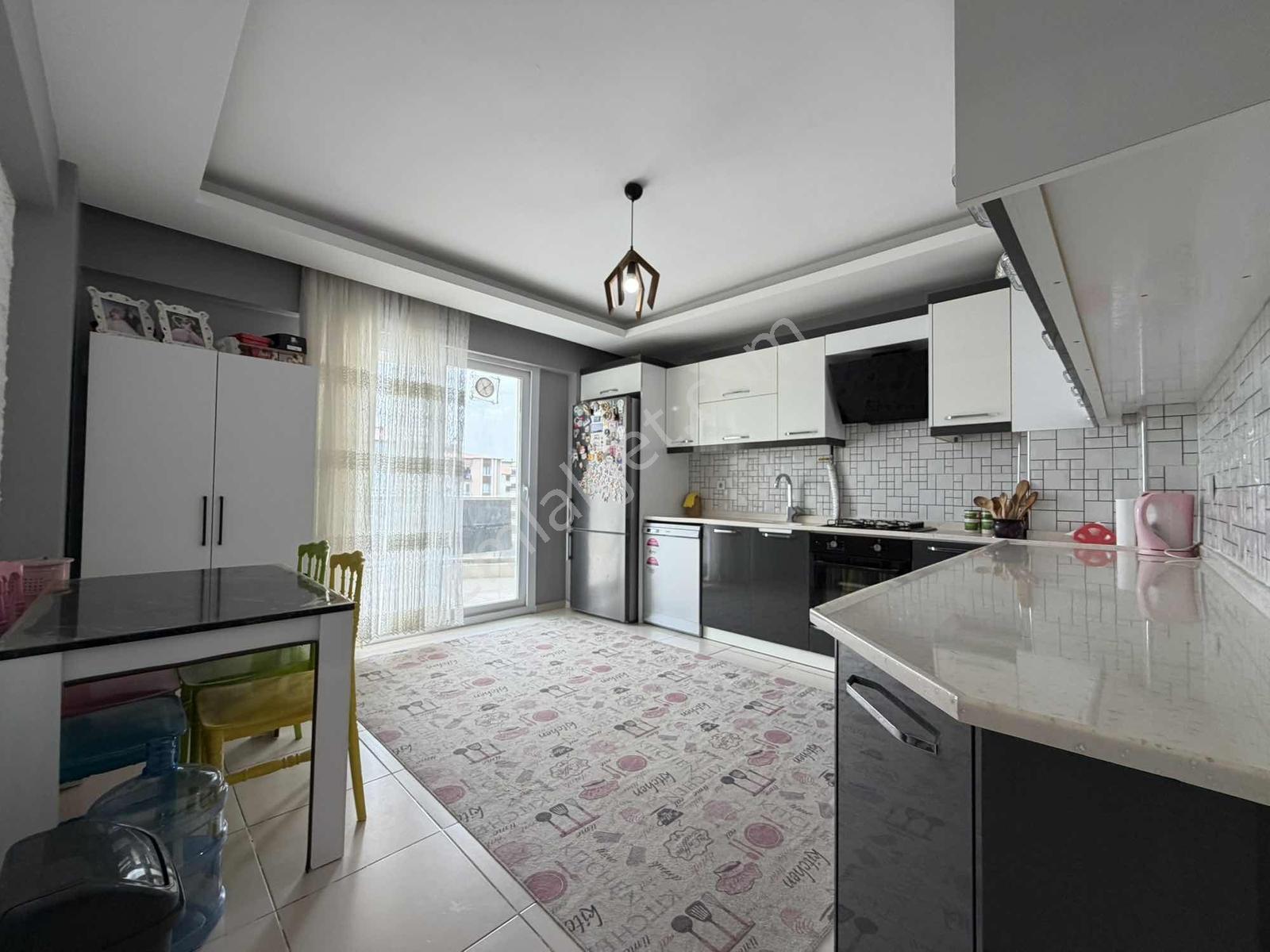 Bakandan 3+1 Ara Kat 160 Metre² Site İçi Havuz Cephe Daıre - Görsel 34