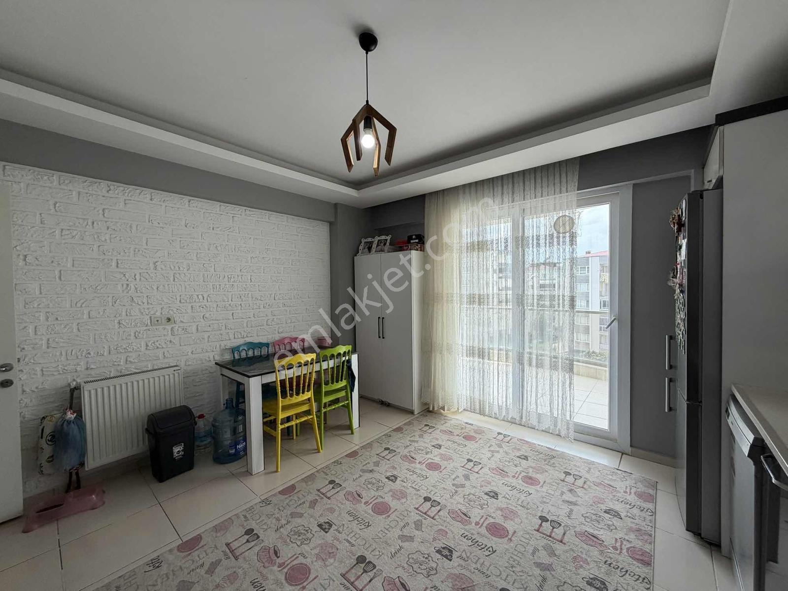 Bakandan 3+1 Ara Kat 160 Metre² Site İçi Havuz Cephe Daıre - Görsel 30