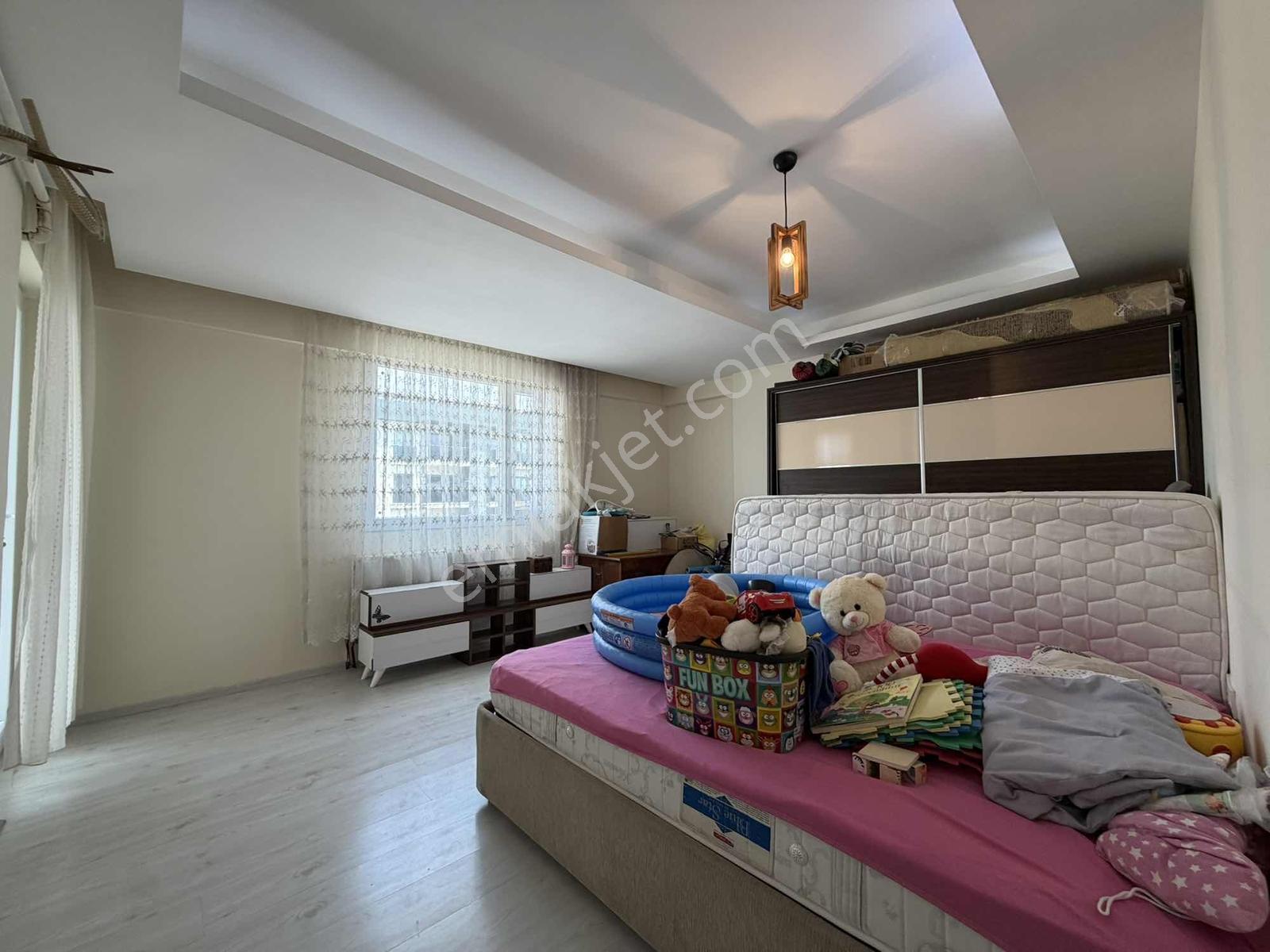 Bakandan 3+1 Ara Kat 160 Metre² Site İçi Havuz Cephe Daıre - Görsel 18