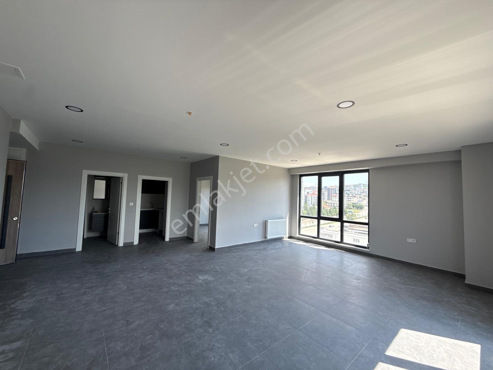 Bağlıca Bulvarı Üzeri Qule İş Merkezinde 1+1 Kiralık Ofisler - Görsel 27