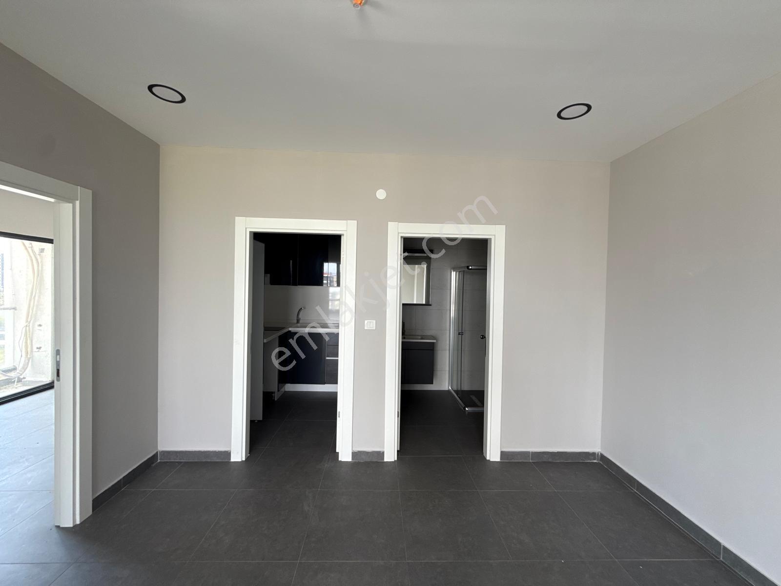Bağlıca Bulvarı Üzeri Qule İş Merkezinde 1+1 Kiralık Ofisler - Görsel 18
