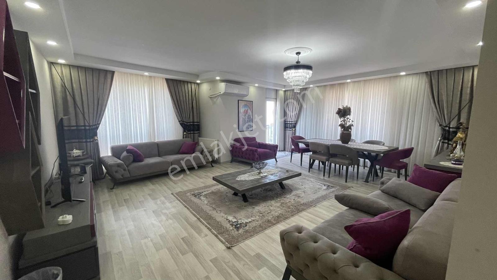 Satılık Avcılar Full Deniz Manzaralı Dubleks Daire