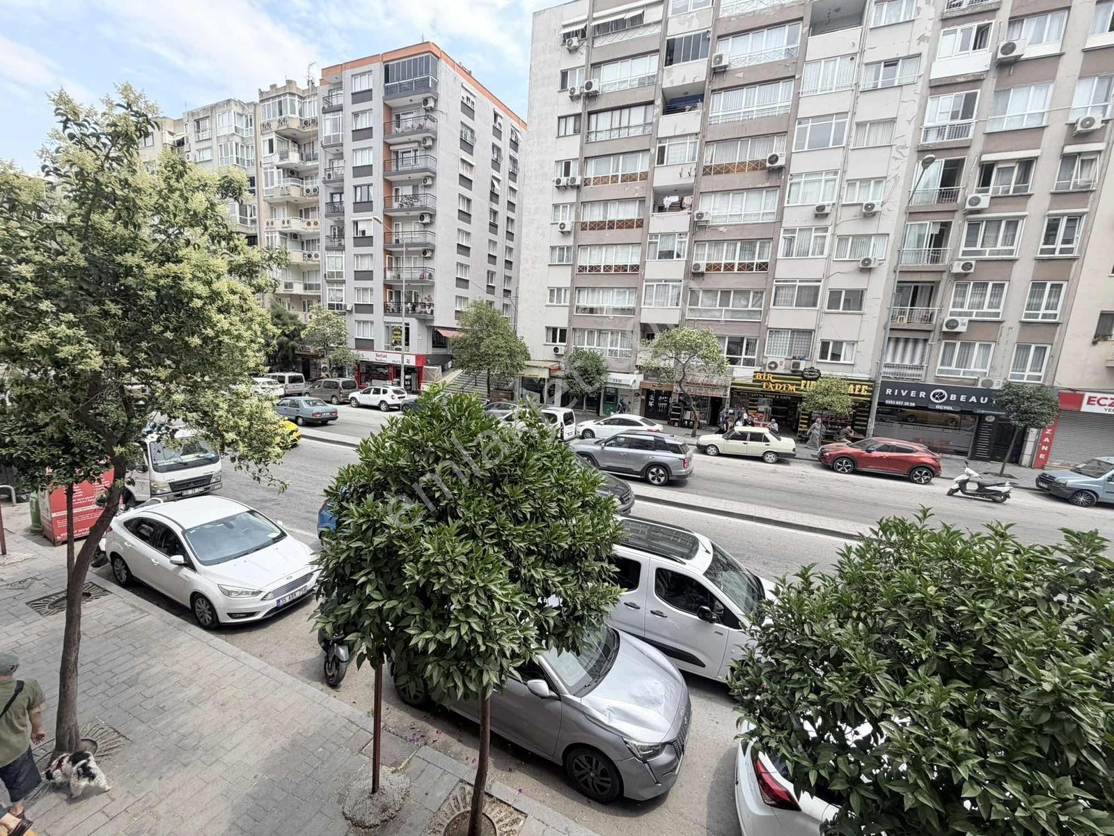İnönü Cadde Üzeri 3+1 150 M2 Lüx Arakat Asansörlü "boş" Daire - Görsel 23