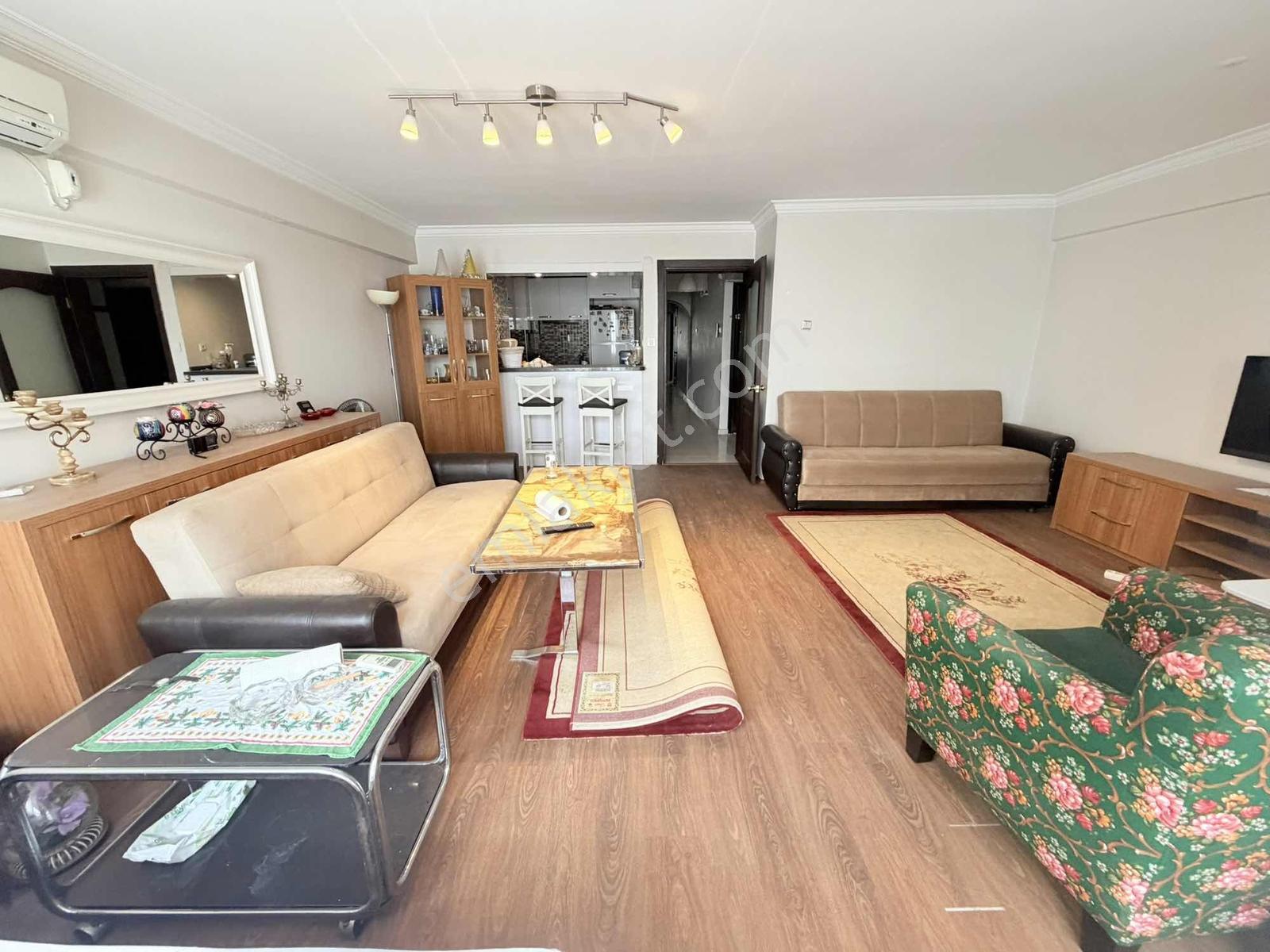 İnönü Cadde Üzeri 3+1 150 M2 Lüx Arakat Asansörlü "boş" Daire