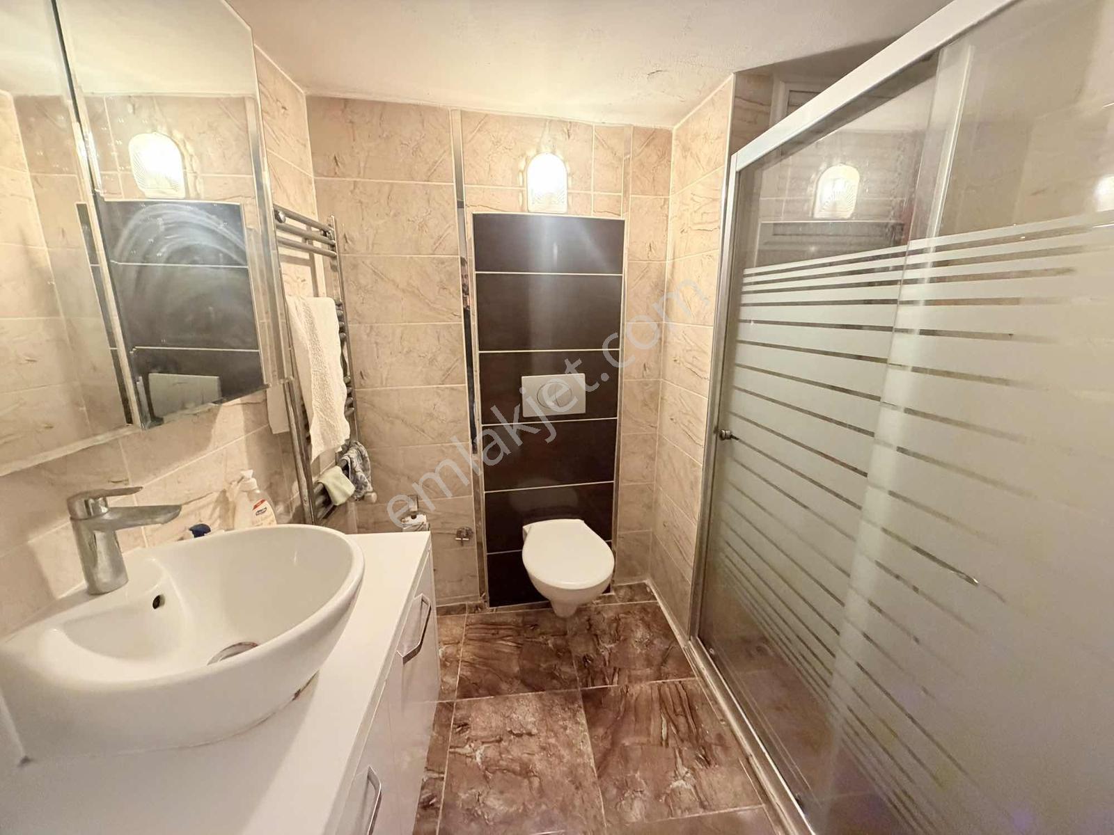 İnönü Cadde Üzeri 3+1 150 M2 Lüx Arakat Asansörlü "boş" Daire - Görsel 4