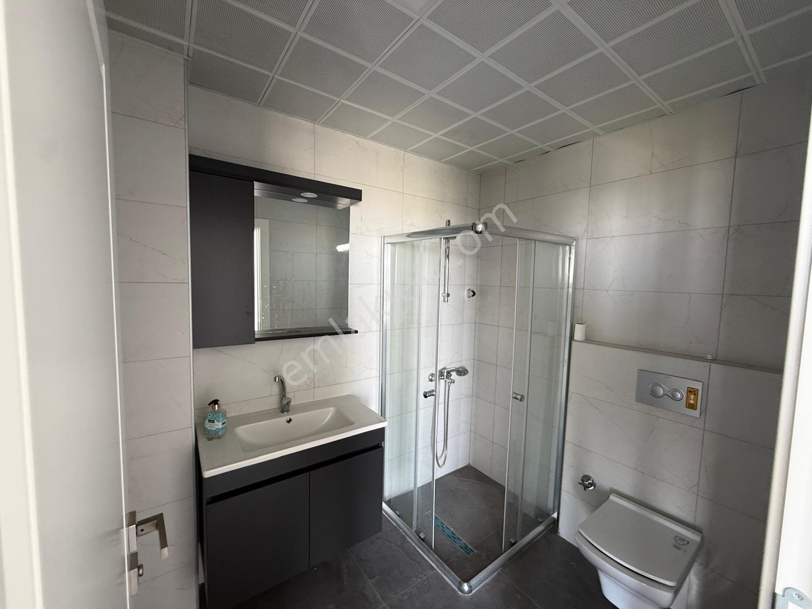 Bağlıca Bulvarı Üzeri Qule İş Merkezinde 1+0 Kiralık Ofisler - Görsel 5