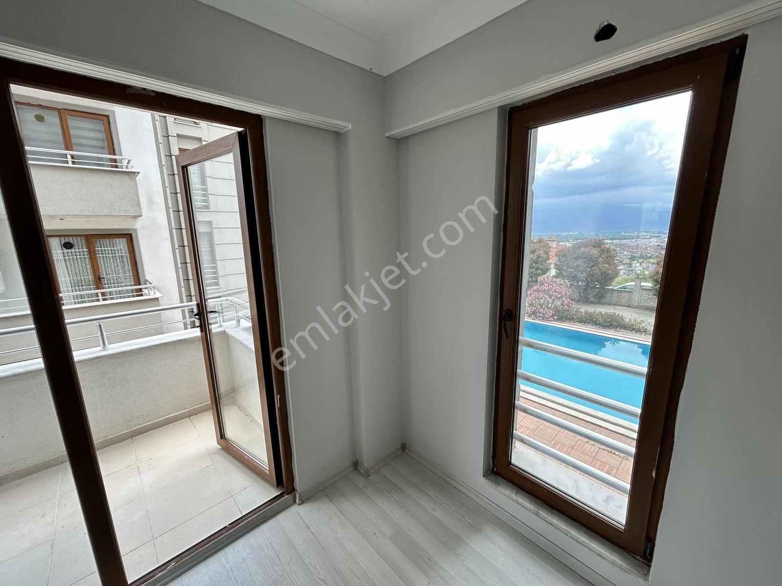 Site İçerisinde, Havuzlu, Arakat, Manzaralı, Eşyasız ,2+1 Daire - Görsel 12