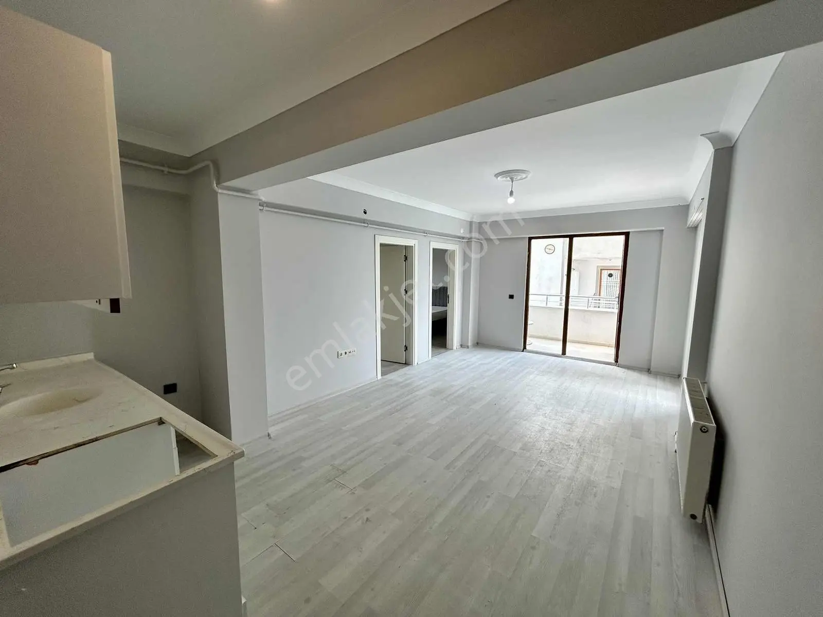 Site İçerisinde, Havuzlu, Arakat, Manzaralı, Eşyasız ,2+1 Daire - Görsel 3