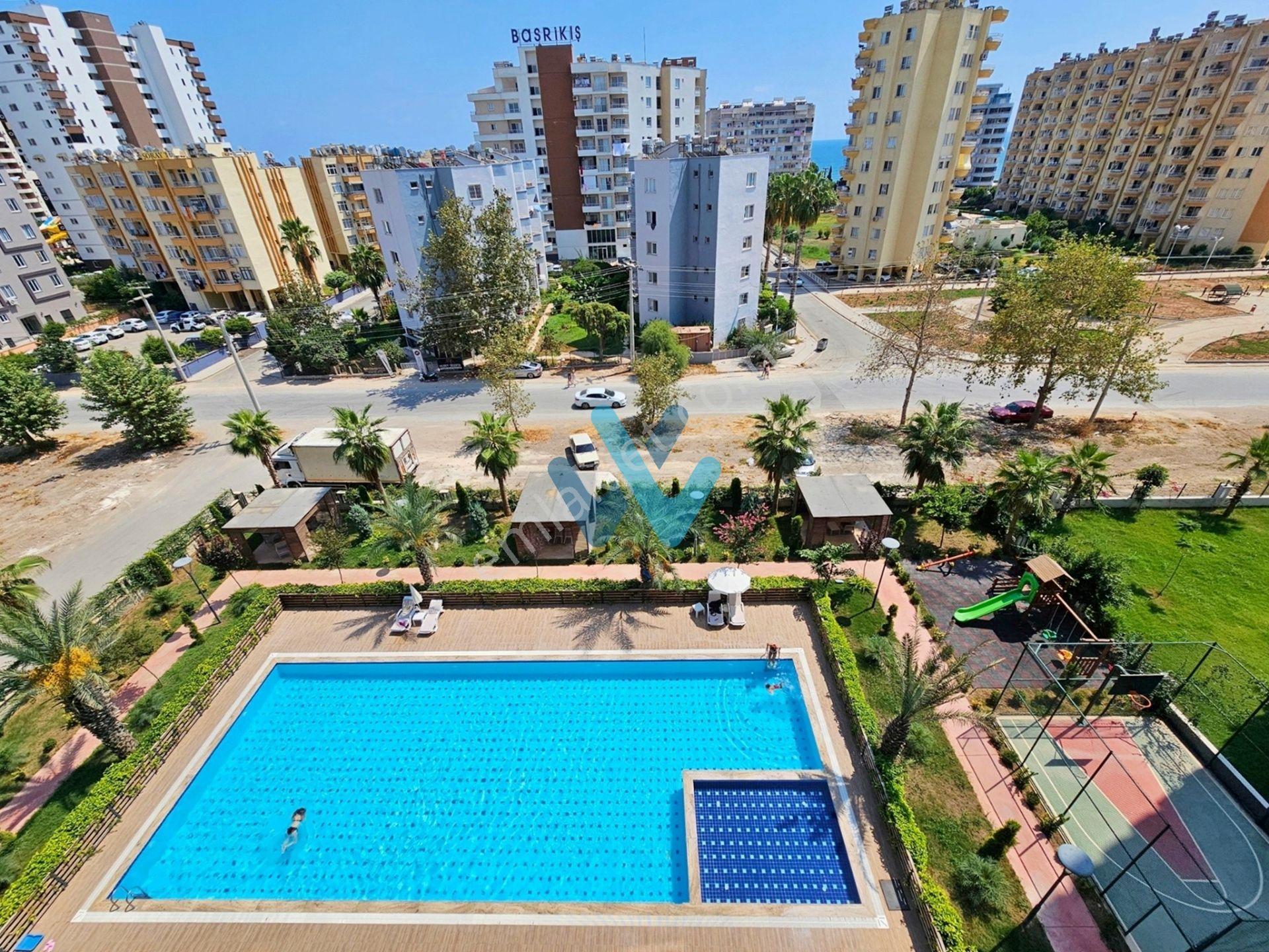 Wın'den Dora Exxen'de Deniz Manzaralı Satılık Geniş 1+1 Daire - Görsel 2