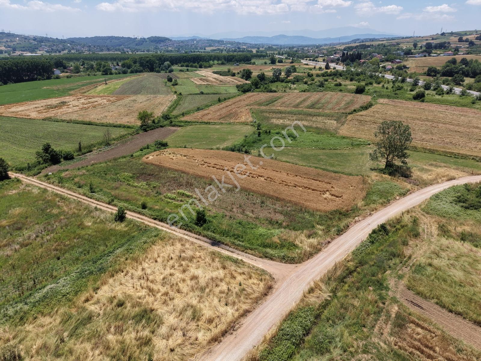 Adapazarı Kayrancıkta 1063m2 Resmi Yola Cepheli - Görsel 12
