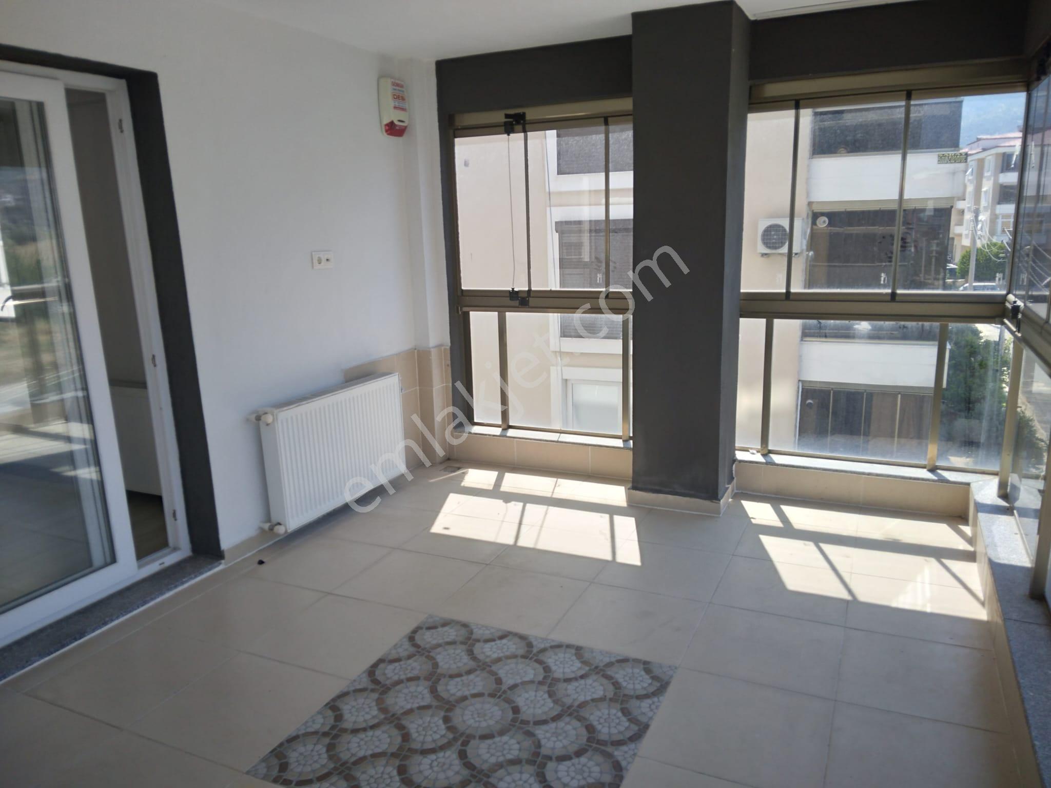Şehr__i Kule Konaklarında Kiralık Özel Daire - Görsel 17