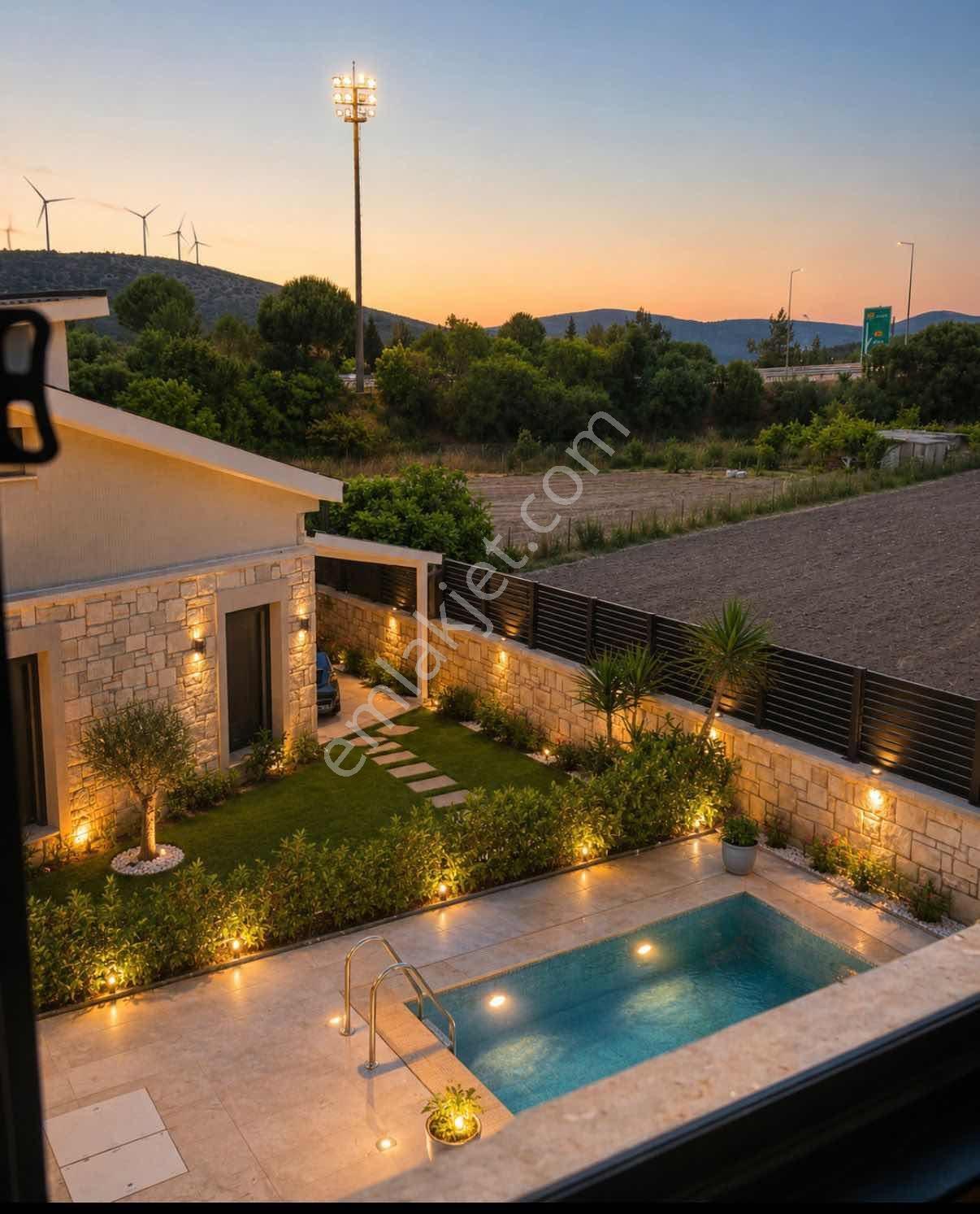 Urla Zeytinler'de Havuzlu Site İçerisinde Kiralık Lüks 2+1 - Görsel 4