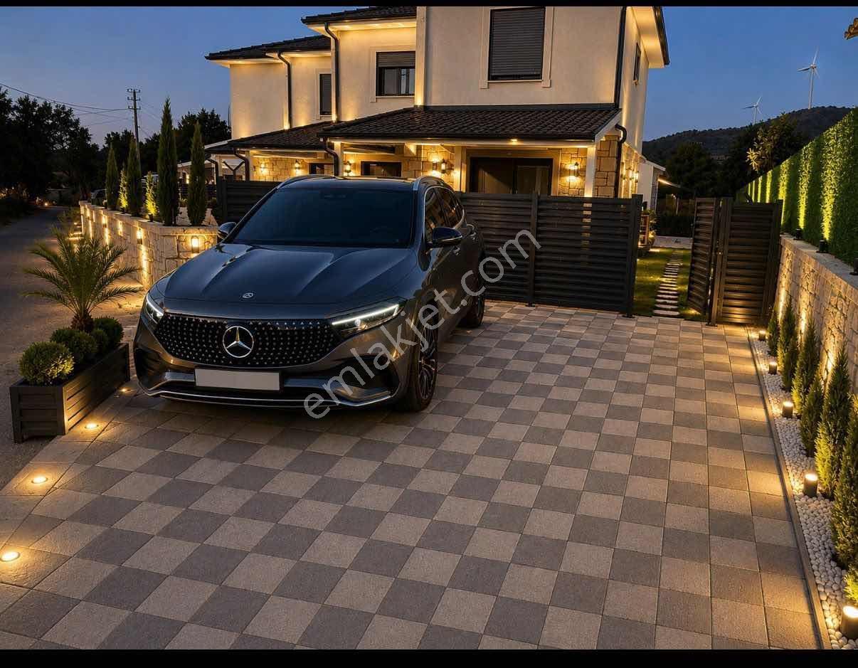 Urla Zeytinler'de Havuzlu Site İçerisinde Kiralık Lüks 2+1 - Görsel 3