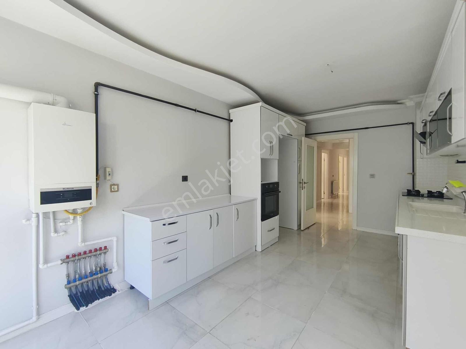Eksen'den Yıldıztepe'de Kiralık Yapılı 3+1 Katta Daire - Görsel 2