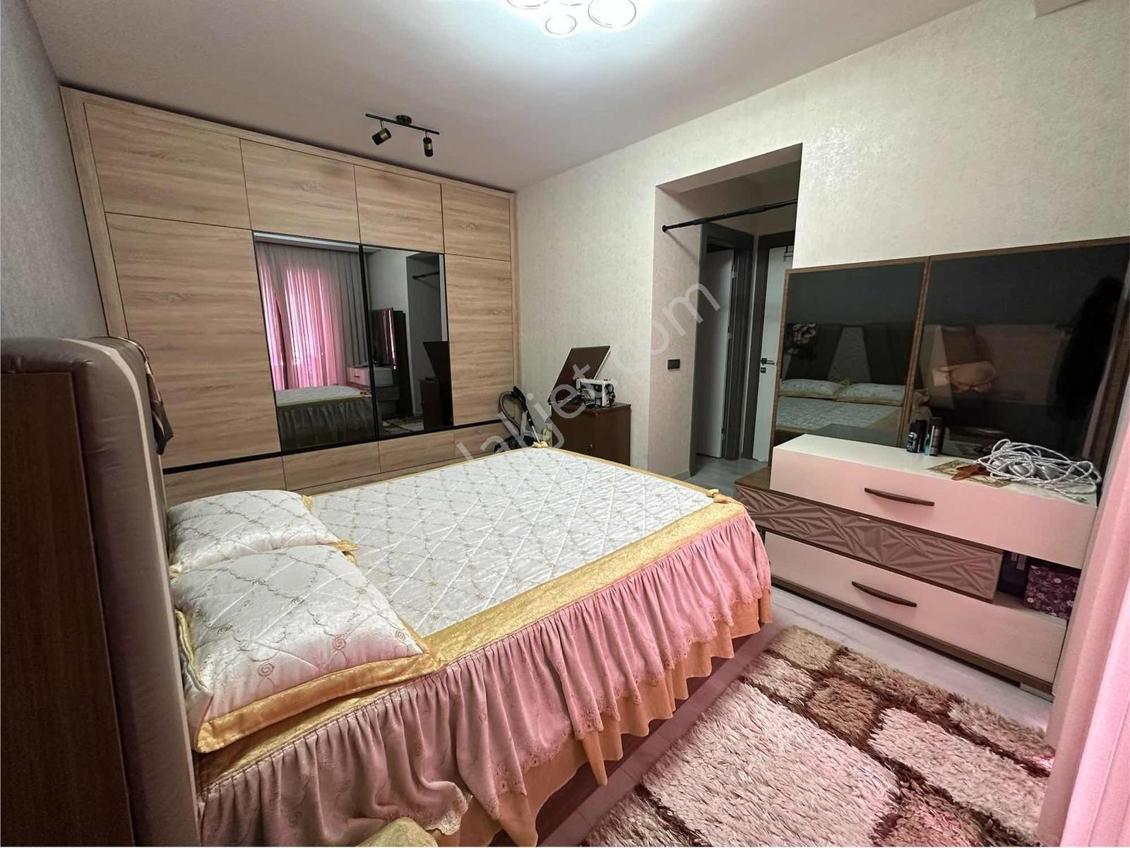 Üçgen Yaşam Konutlarında Ultra Lüks 4+1 Daire - Görsel 7