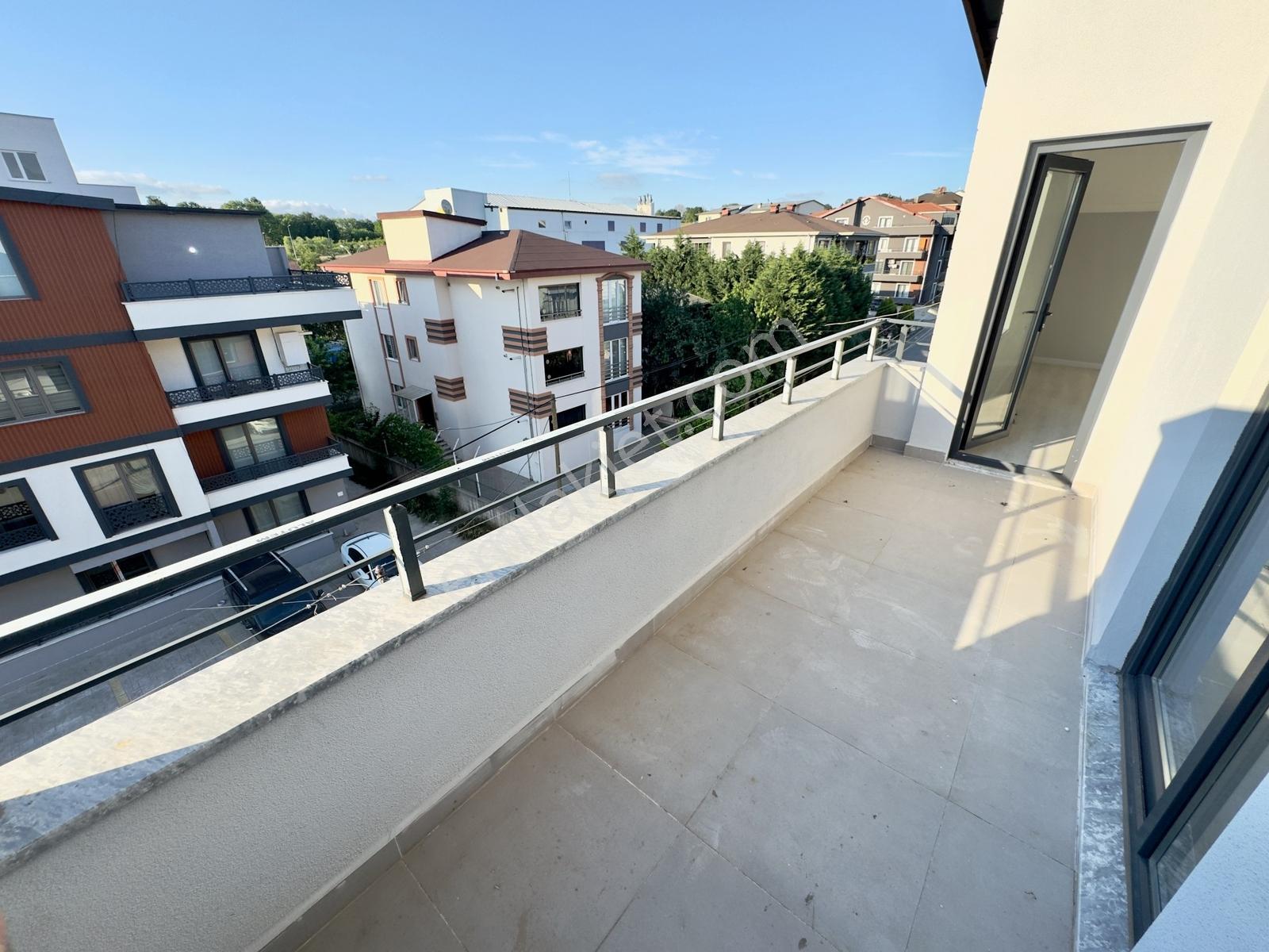 Başiskele Merkez'de Yeni Binada Kiralık 3+1 Dubleks Daire - Görsel 7