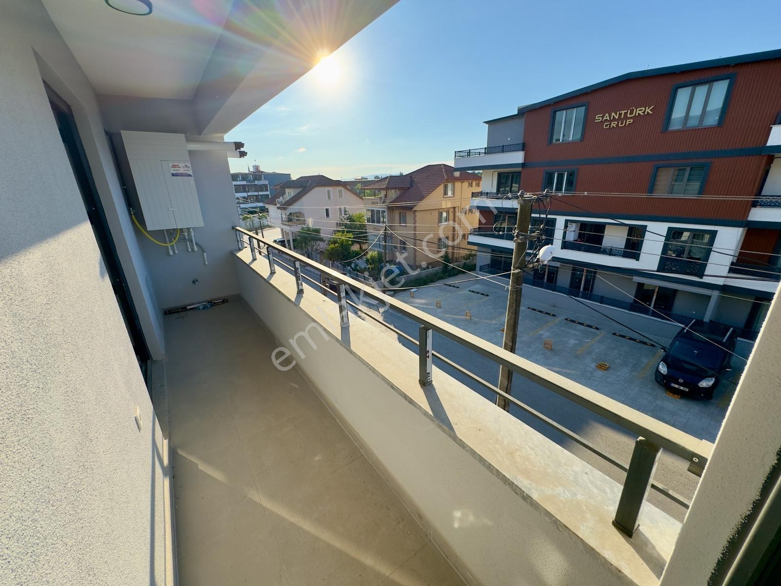 Başiskele Merkez'de Yeni Binada Kiralık 3+1 Dubleks Daire - Görsel 5