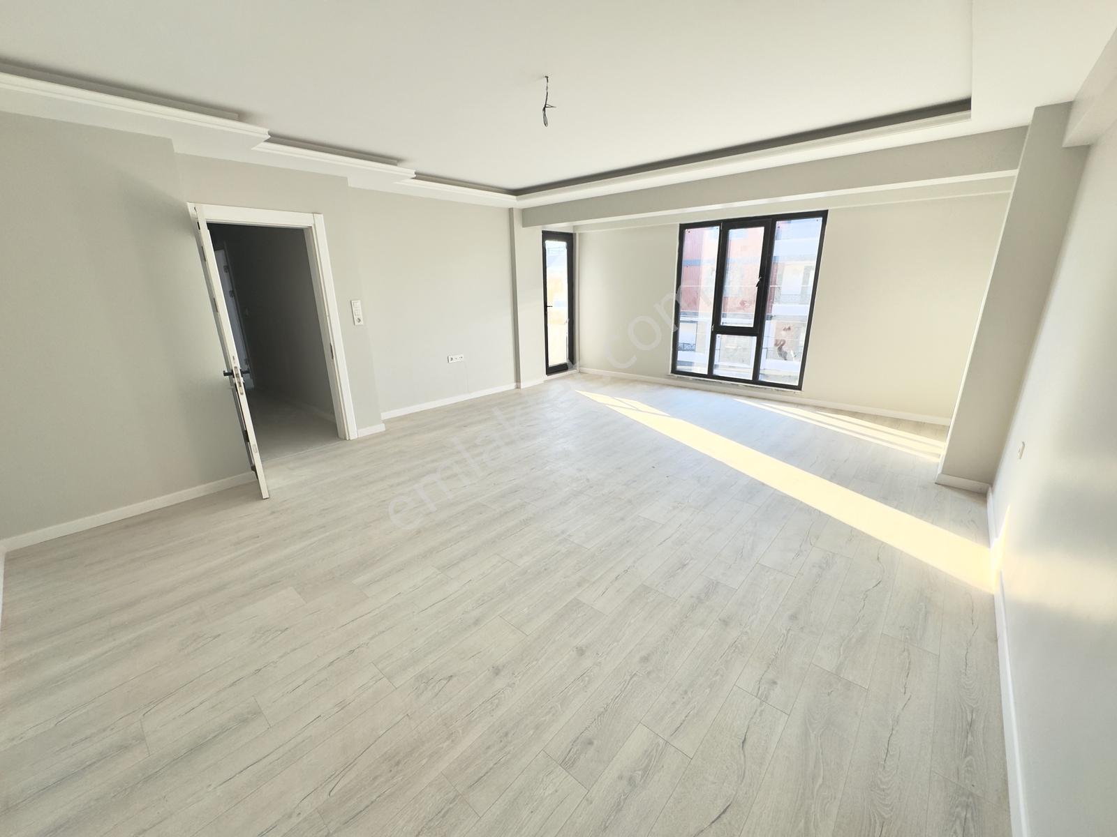 Başiskele Merkez'de Yeni Binada Kiralık 3+1 Dubleks Daire - Görsel 10