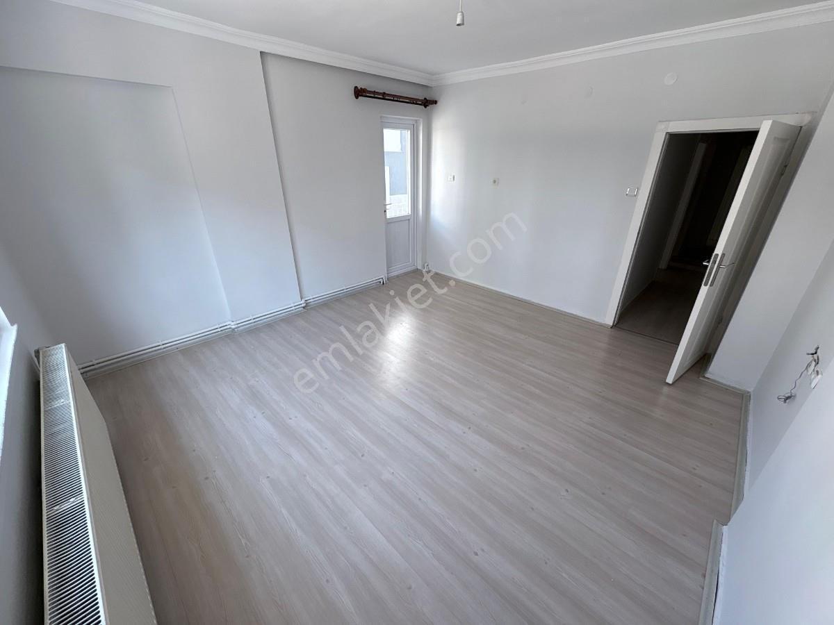 Sincan Plevne Mah 2+1 Ara Katta Bağımsız Ön Cephe Kiralık Daire - Görsel 9