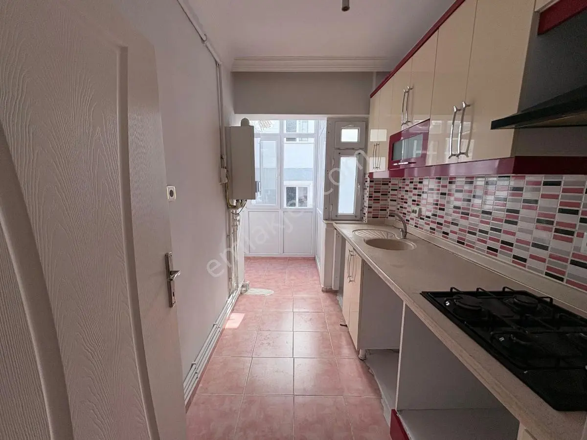 Sincan Plevne Mah 2+1 Ara Katta Bağımsız Ön Cephe Kiralık Daire - Görsel 3