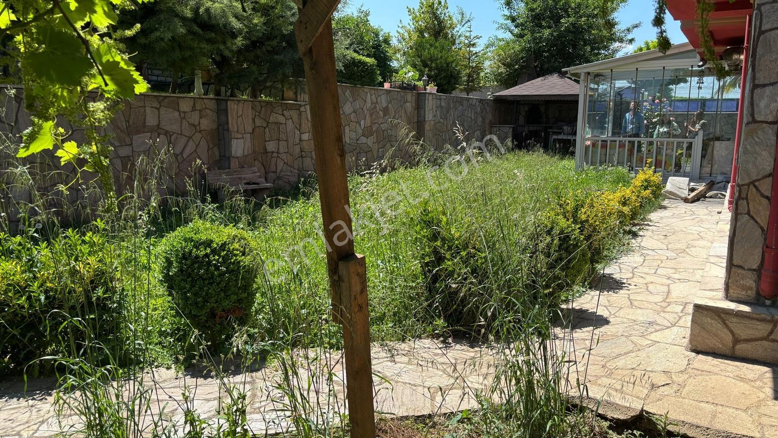 Expert'ten İnegöl Şehitler'de 5+1 Satılık Villa - Görsel 5