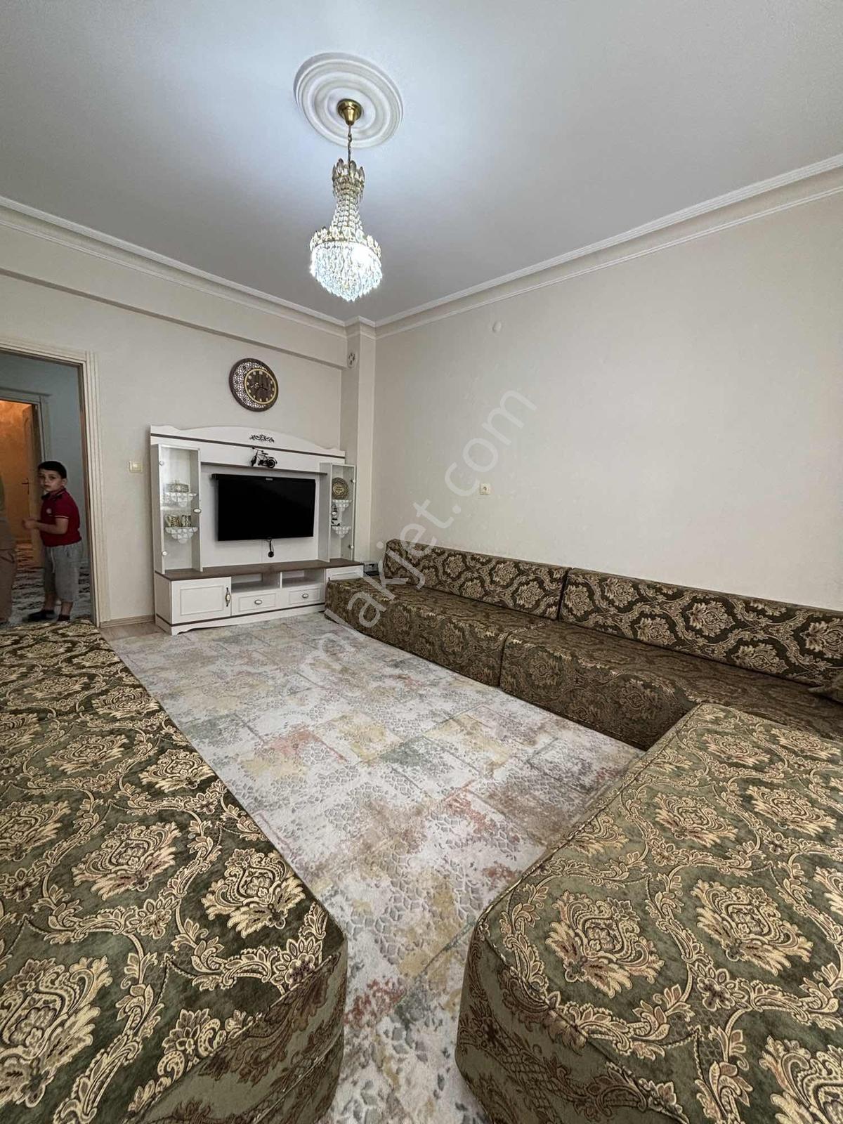Fetih Caddesi Üzerinde 3+1 Satılık Genişş Daire - Görsel 16