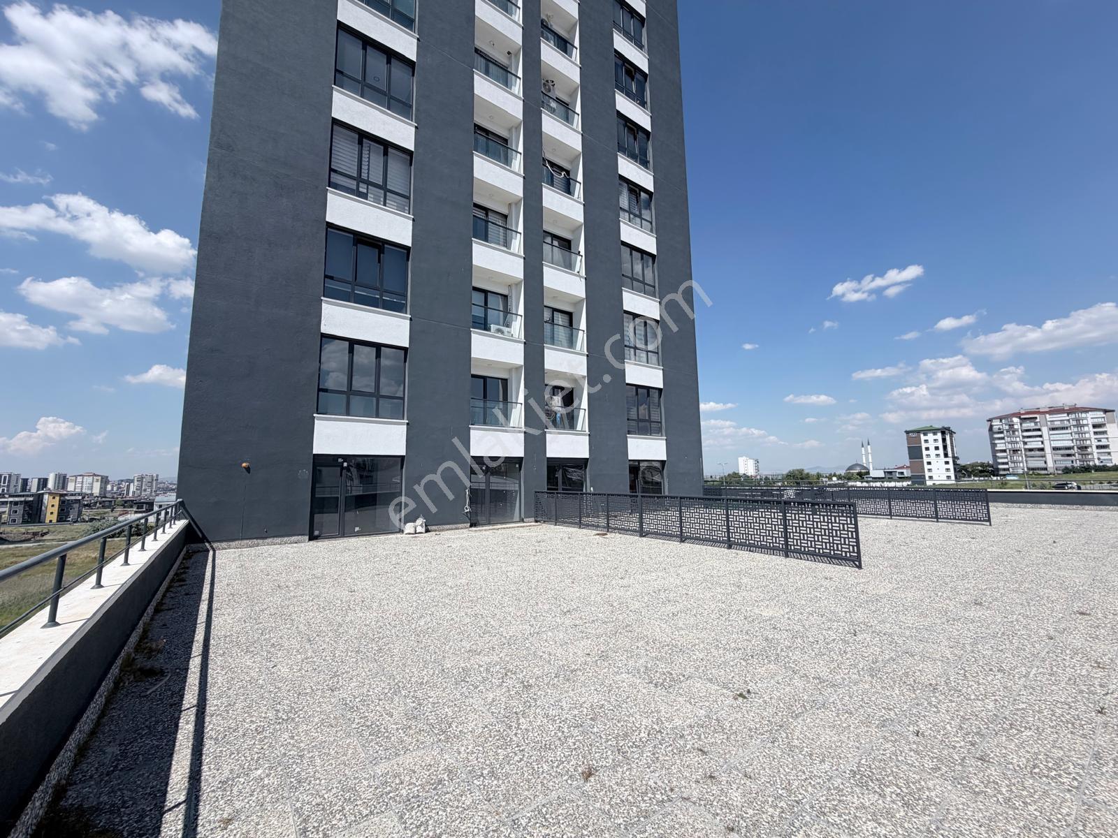 Bağlıca Bulvarı Üzeri Qule İş Merkezinde 1+1 Teraslı Ofis - Görsel 14