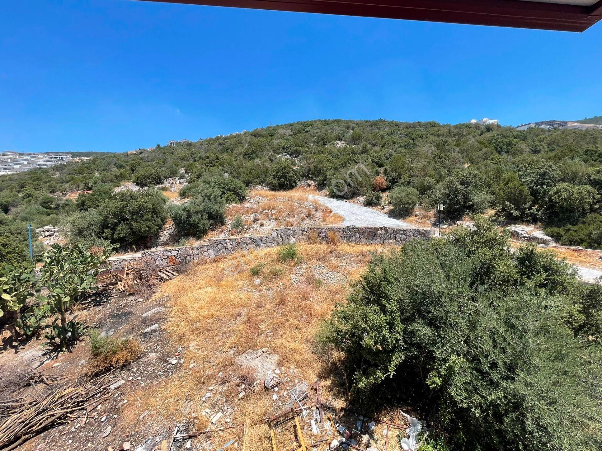 Deniz Manzaralı Köşe Konum Özel Havuzlu 4+1 Villa - Görsel 18