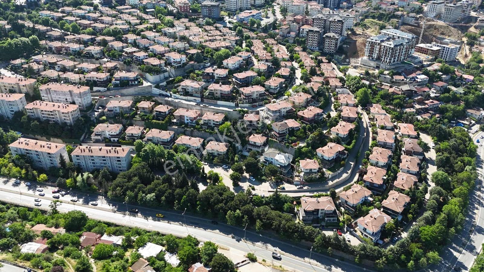 Üsküdar Çengelköy Ata-2 Sitesinde 300 M2 Boş Tripleks Villa - Görsel 20