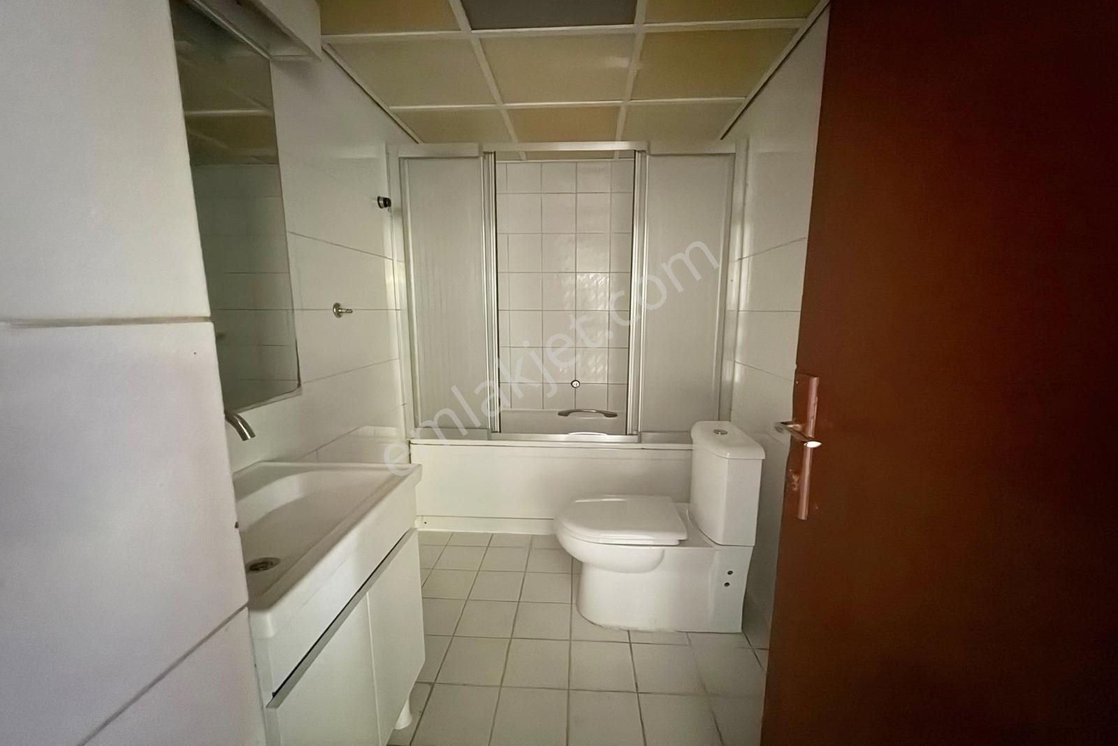 Kurumsal Firmalara Kiralık 5+2 Müstakil Villa Göl Manzaralı - Görsel 16