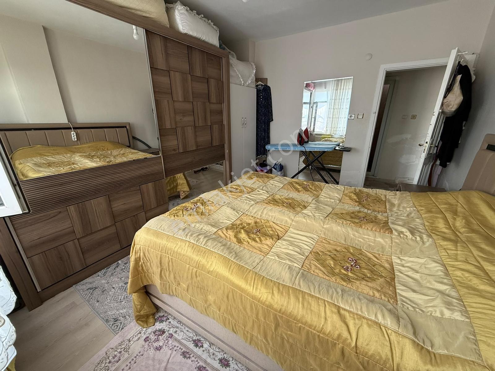 Köprü Emlaktan Gazi Mah. 2+1 102 M2 Balkonlu Ara Kat Daire - Görsel 23
