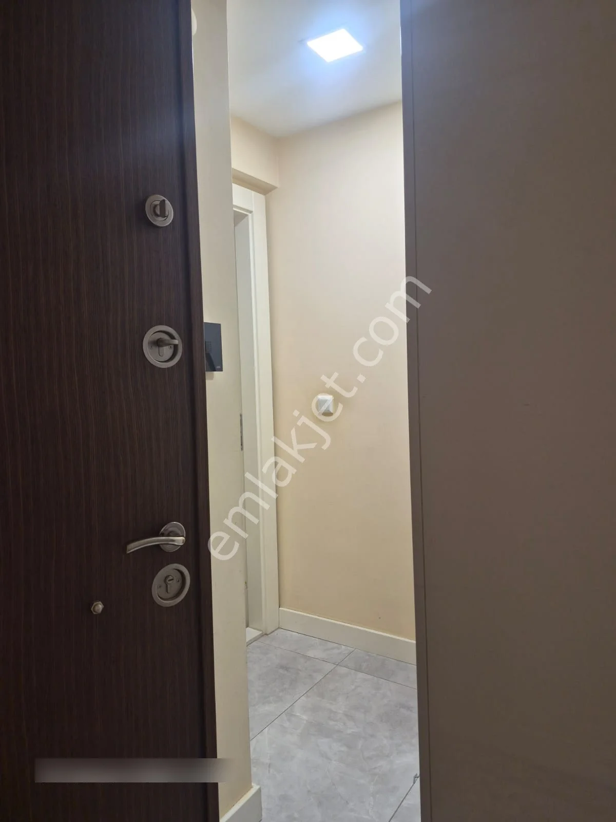 Çiğli Küçükçiğli Mahallesinde Kiralık Daire Fırsatı - Görsel 5