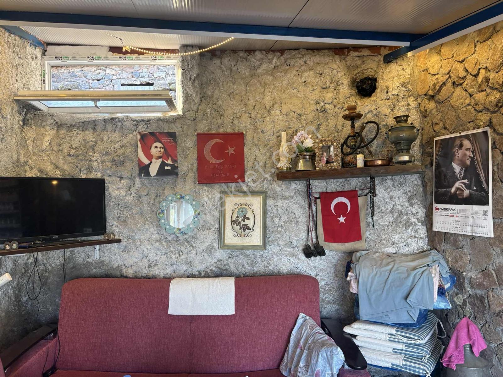 Bergama Bayramcılarda Muhteşem Köy Evi - Görsel 13