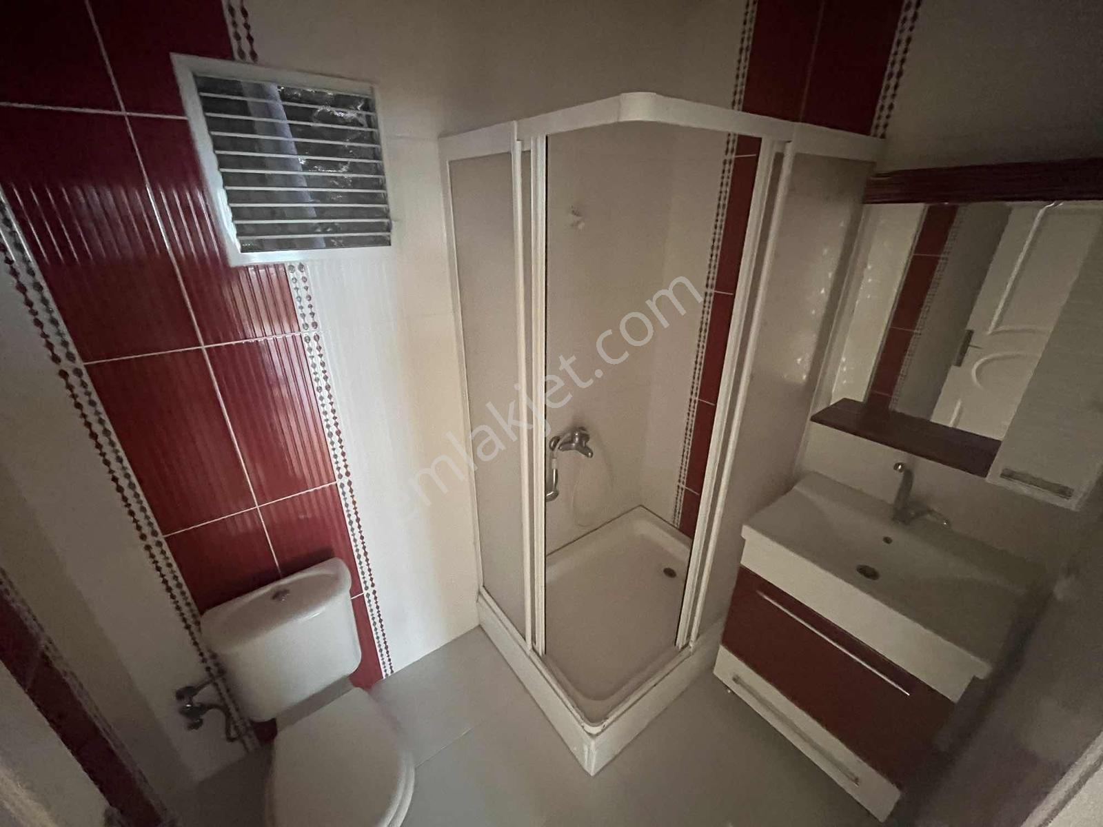 Gata Yakını Kiralık 3+1 En Üst Kat Çift Balkon Daire - Görsel 27