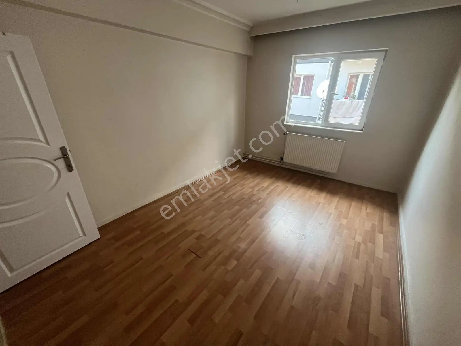 Gata Yakını Kiralık 3+1 En Üst Kat Çift Balkon Daire - Görsel 6