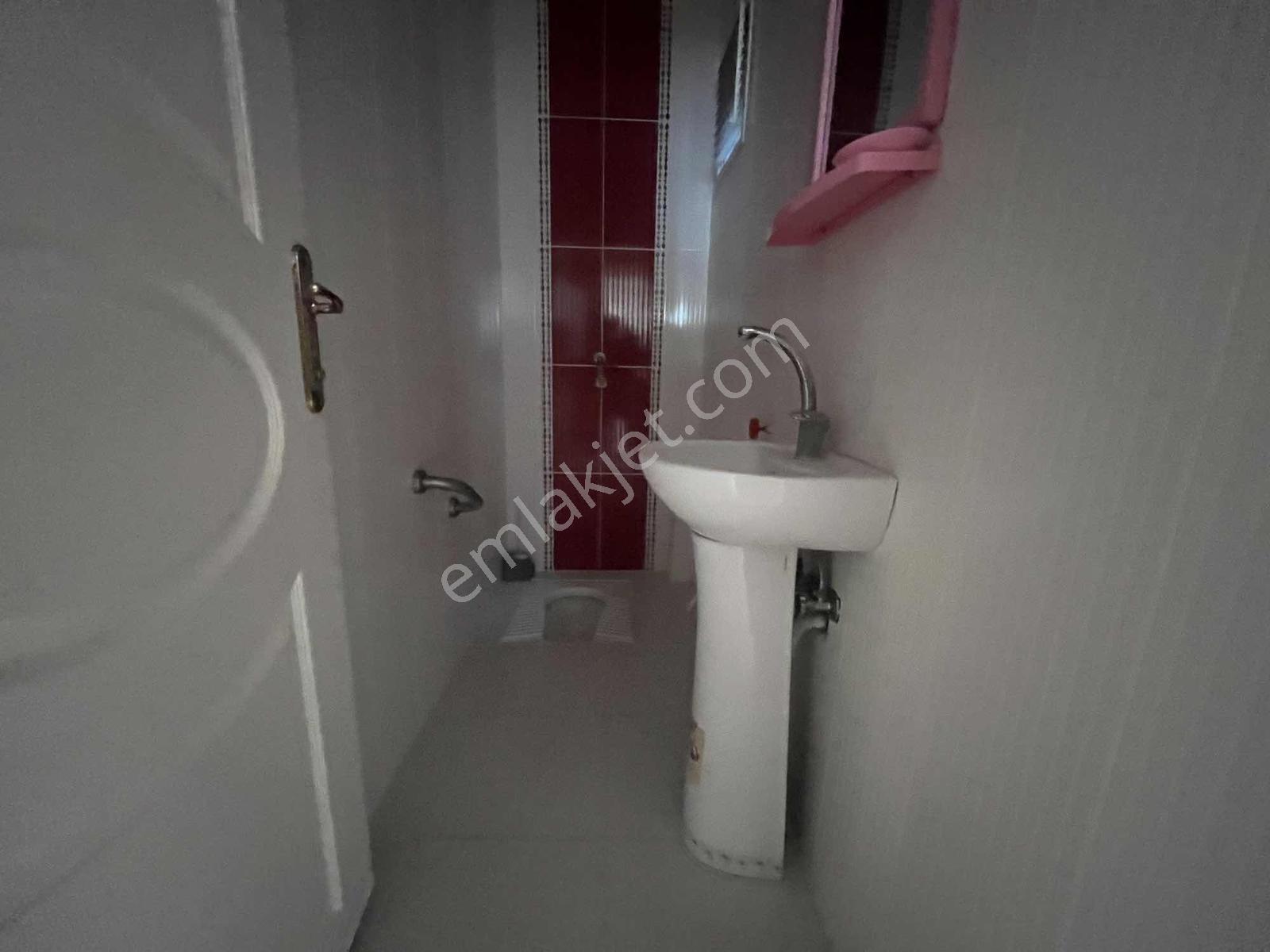 Gata Yakını Kiralık 3+1 En Üst Kat Çift Balkon Daire - Görsel 29