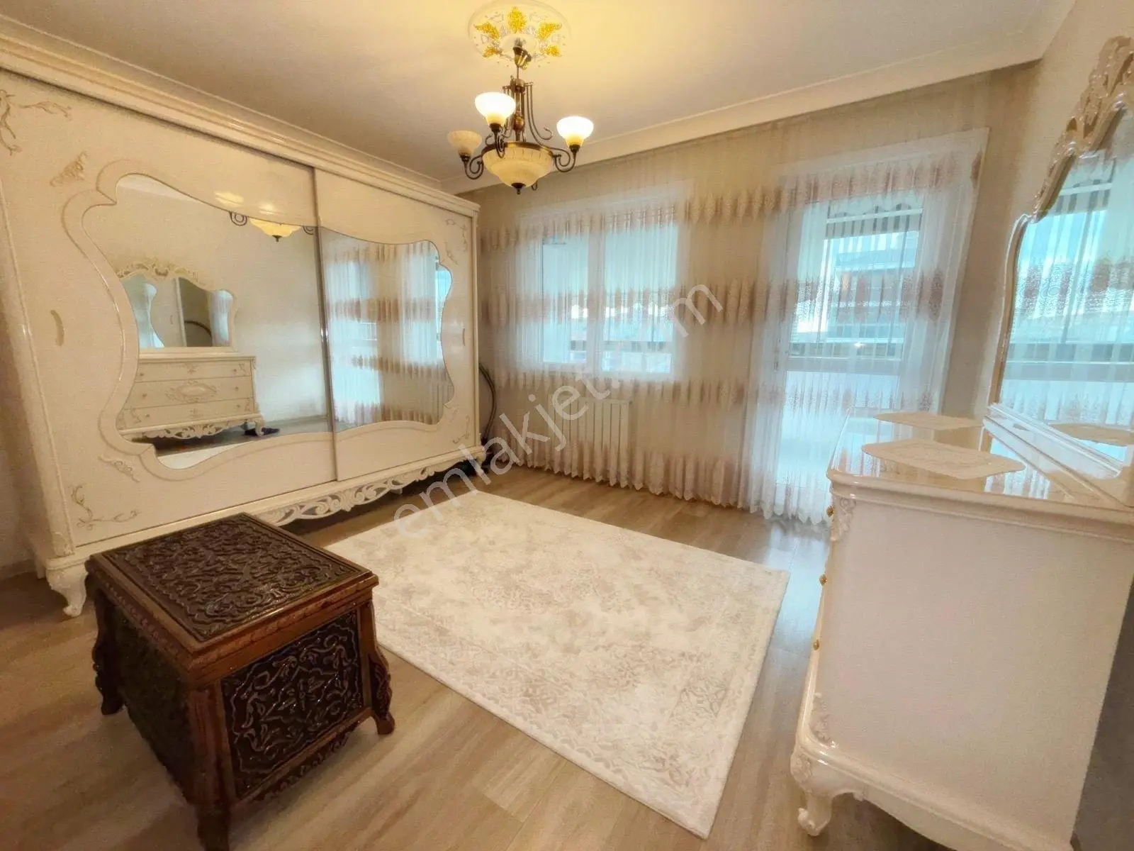 Cadde Üzerinde Full Yapılı 4+1 Satılık Okullar Bölgesinde Daire - Görsel 5