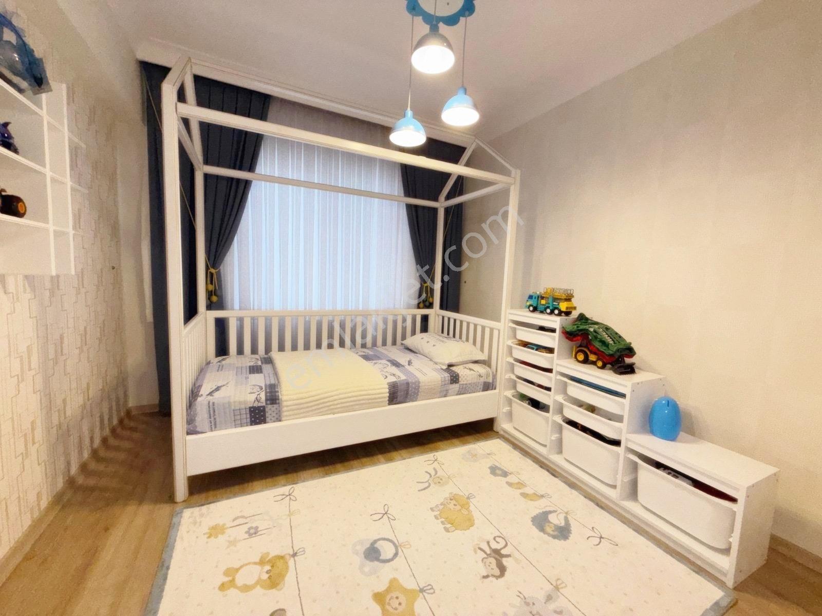 Cadde Üzerinde Full Yapılı 4+1 Satılık Okullar Bölgesinde Daire - Görsel 9